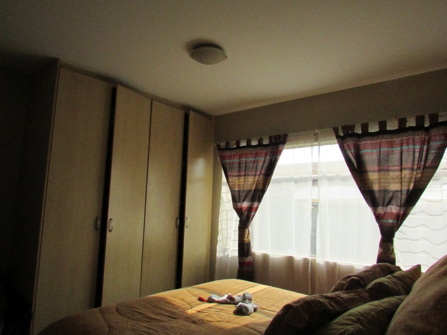 2 Bedroom Property for Sale in Pellissier Free State